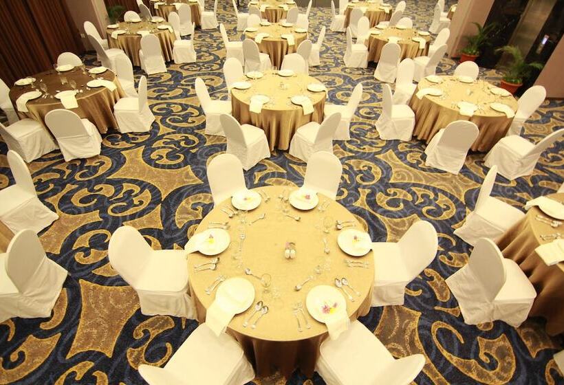 Fotos del hotel Grand Tebu:  25