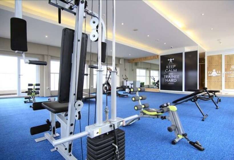 Fotos del hotel Grand Tebu:  5