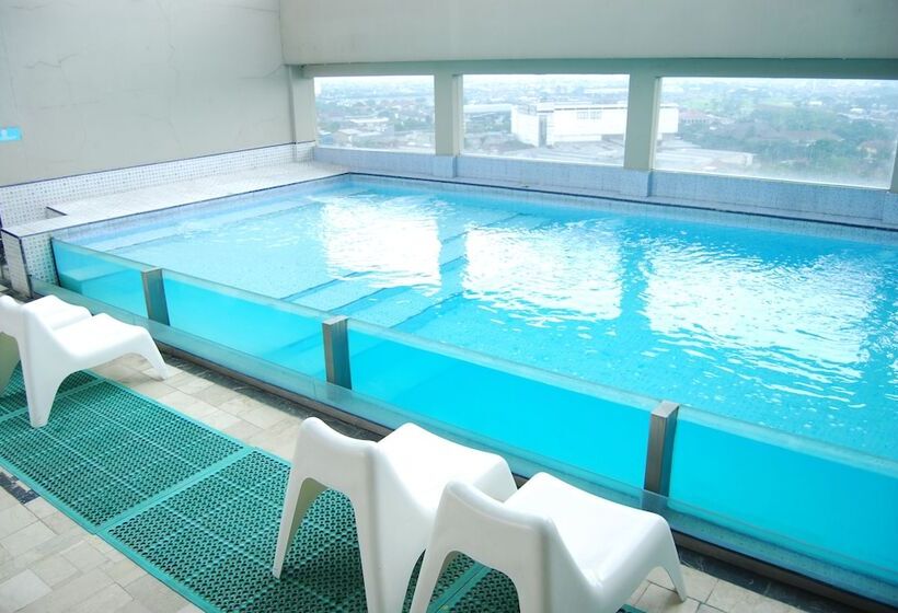 Fotos del hotel Grand Tebu:  3