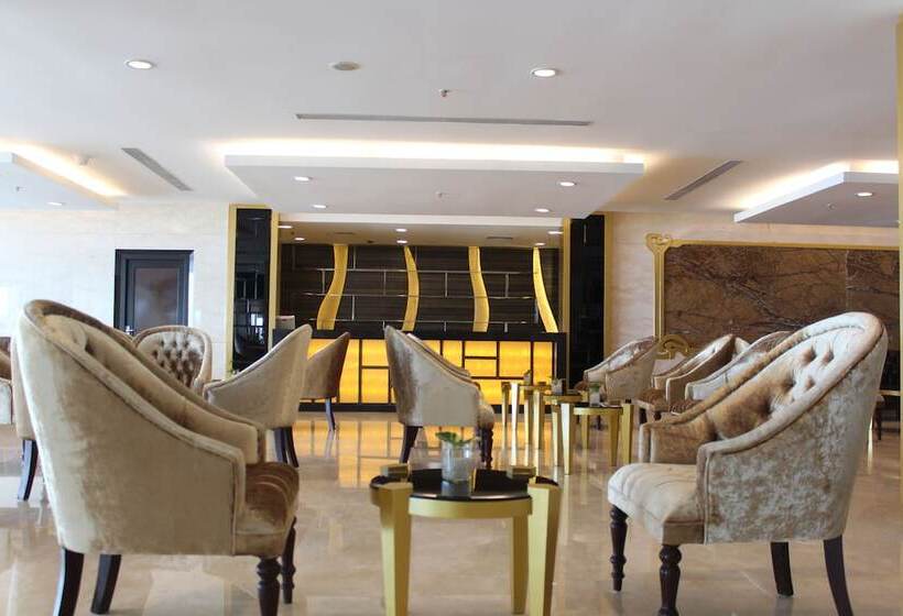 Fotos del hotel Swiss-belhotel Makassar:  4