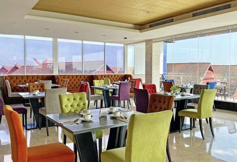 Fotos del hotel Swiss-belhotel Makassar:  25