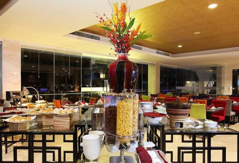 Fotos del hotel Swiss-belhotel Makassar:  5