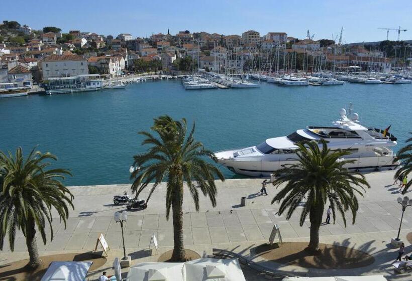 Fotos del hotel Xii Century Heritage:  8