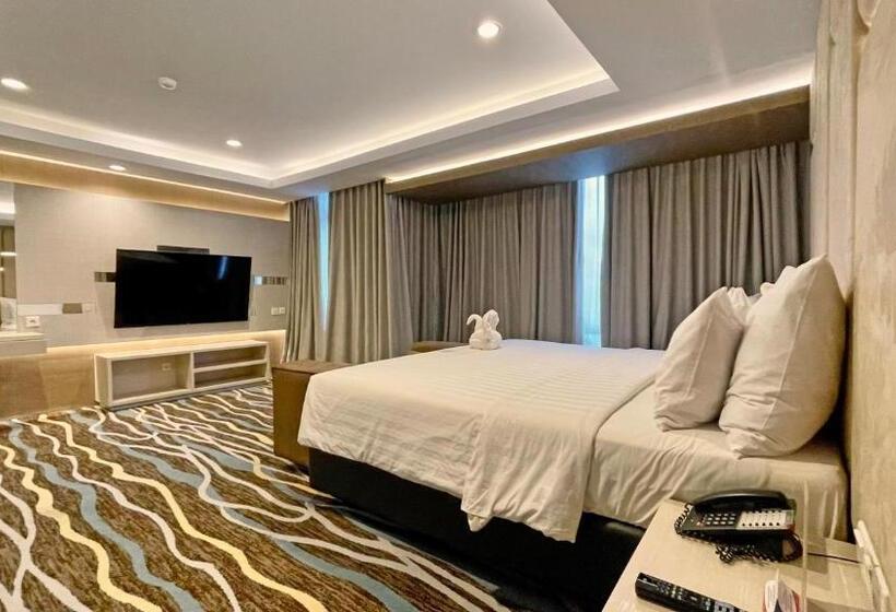 Fotos del hotel Swiss-belhotel Makassar:  9