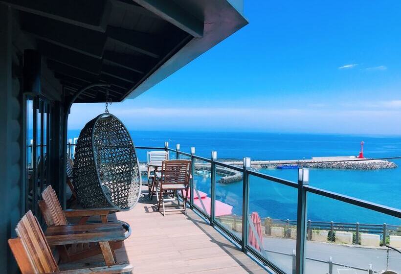 Fotos del hotel Amber House:  2