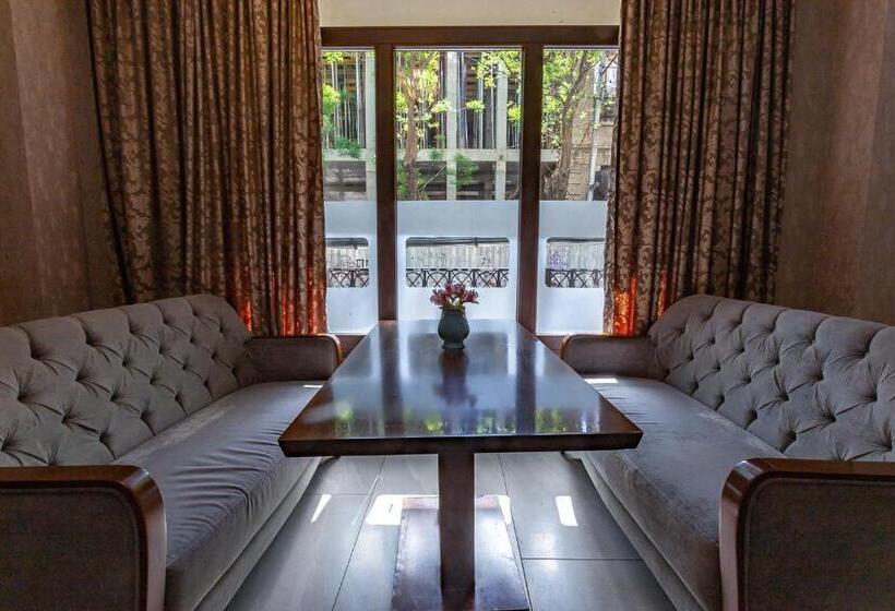 Fotos del hotel Opera Tbilisi Old Art Boutique:  17