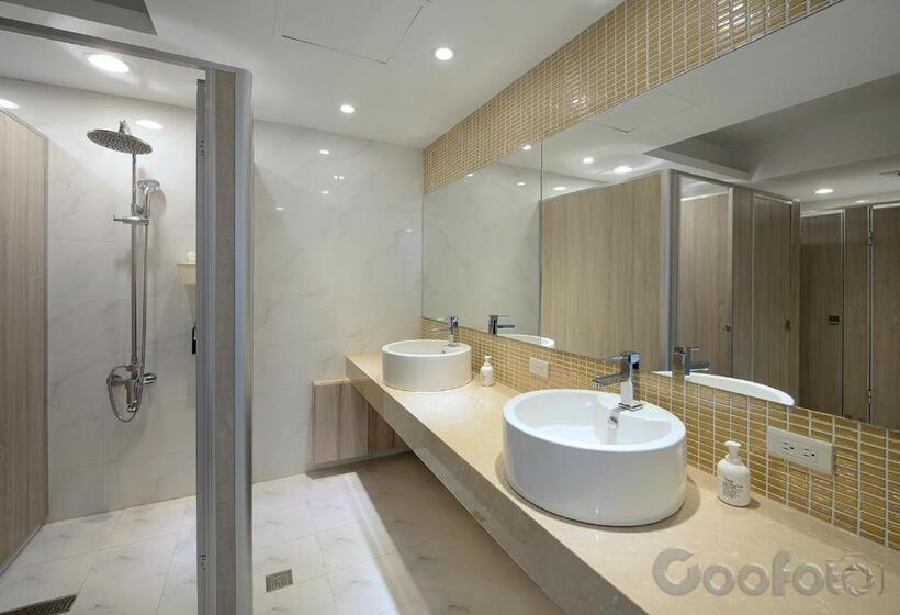 Fotos del hotel Shin Sei Bashi:  9