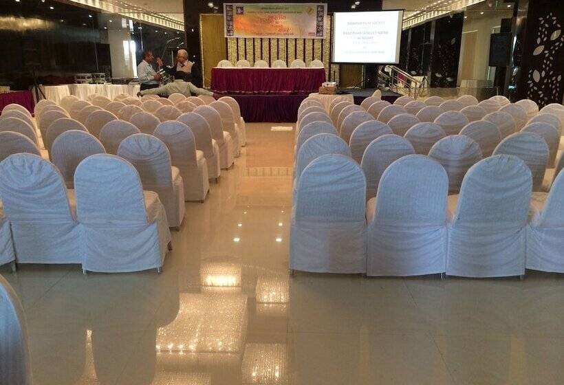 Fotos del hotel Chandra Imperial:  21