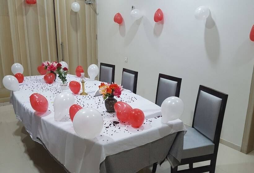 Fotos del hotel Chandra Imperial:  25