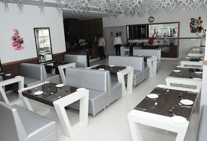 Fotos del hotel Chandra Imperial:  23