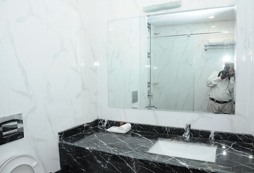 Fotos del hotel Chandra Imperial:  8