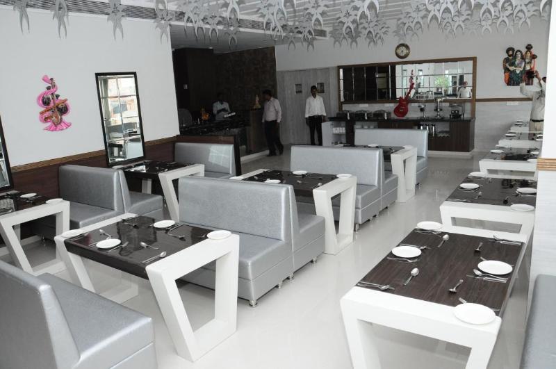 Fotos del hotel Chandra Imperial:  6