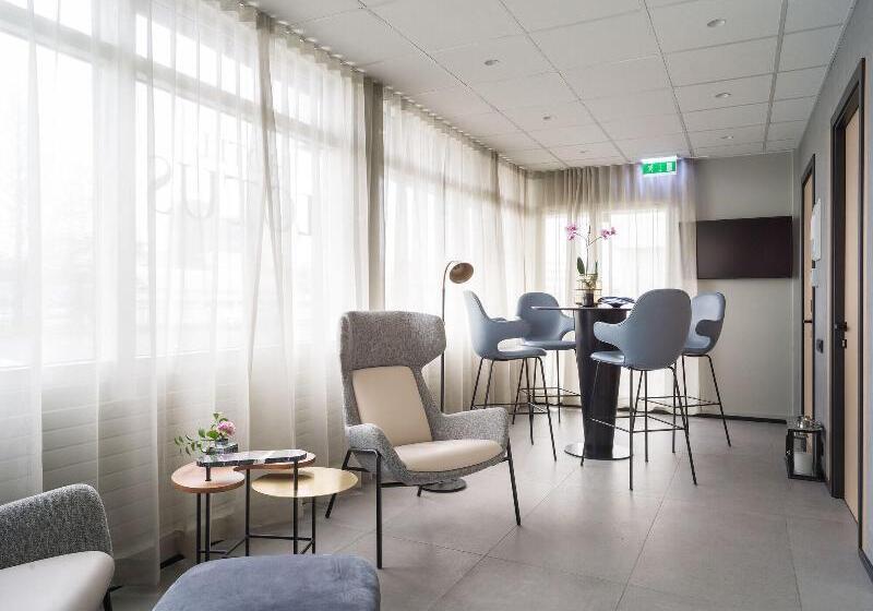 Fotos del hotel Lotus:  2