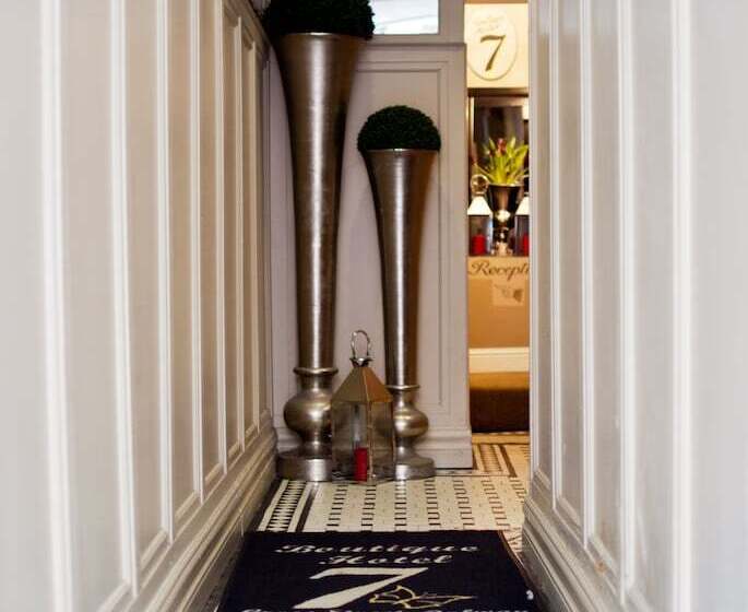 Fotos del hotel 7 Boutique:  3