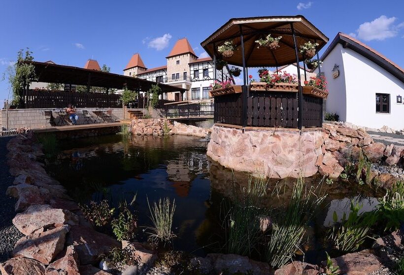 Fotos del hotel Castel Royal:  4