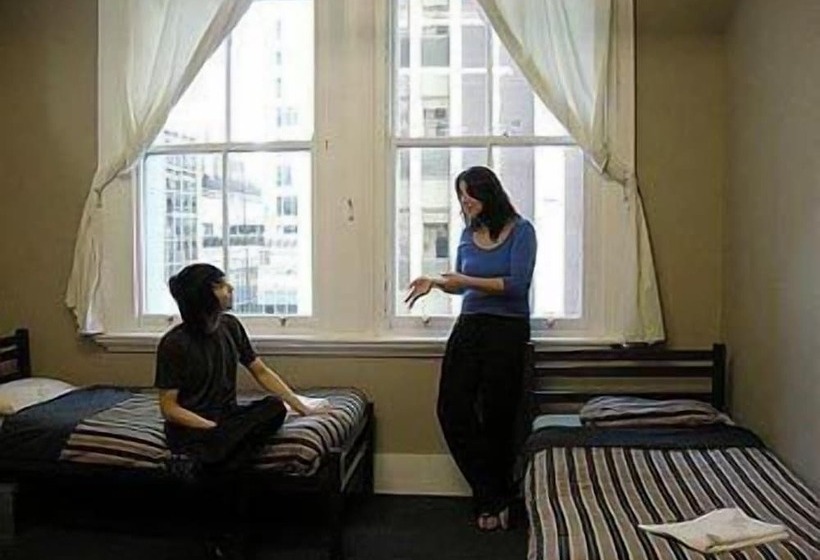 Fotos del hotel Surf  N  Snow Backpackers:  19