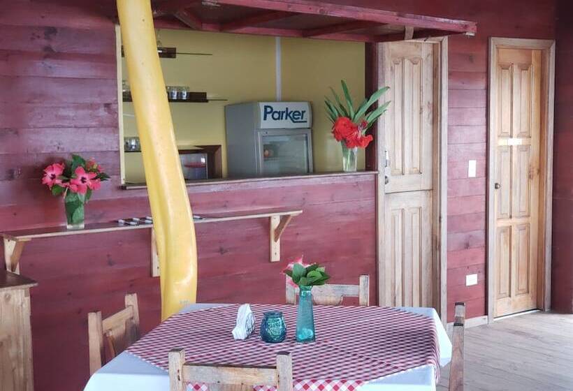 Fotos del hotel Kevin Condos:  8