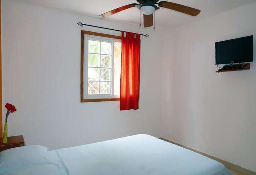 Fotos del hotel Kevin Condos:  23