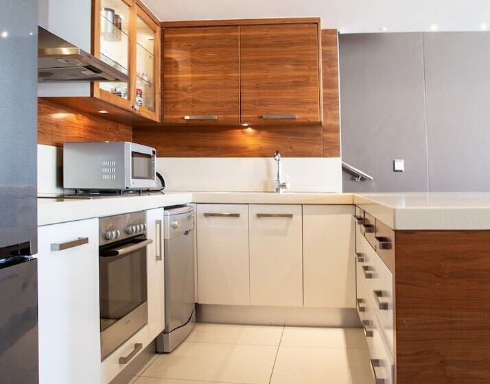 Fotos del hotel Marine Square Luxury Suites:  18