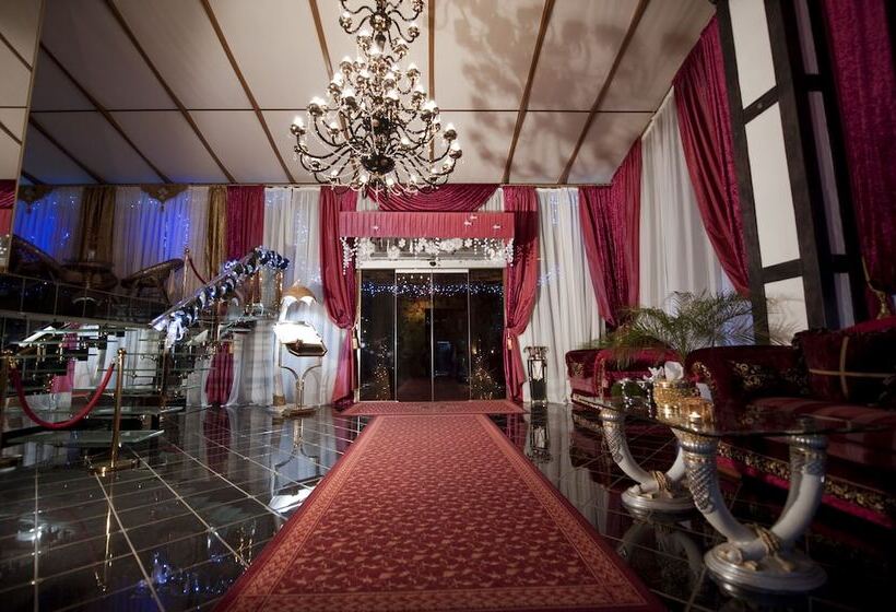 Fotos del hotel Deluxe Hotel Kupava:  2