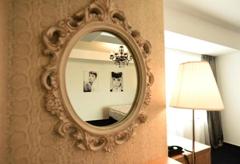 Fotos del hotel La Rocca Boutique:  11