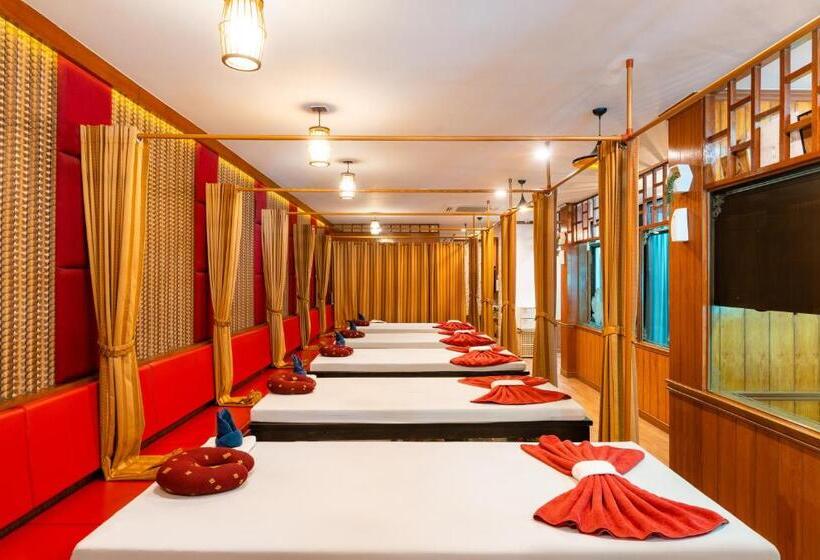 Fotos del hotel Araya Beach  Patong:  20