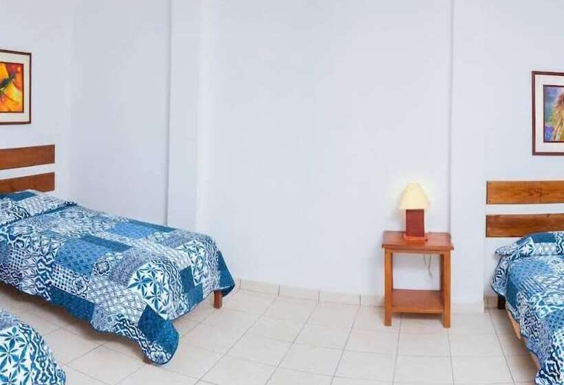 Fotos del hotel Cocos Inn:  23