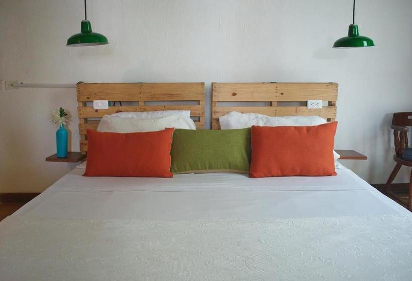 Fotos del hotel Friends To Be:  5