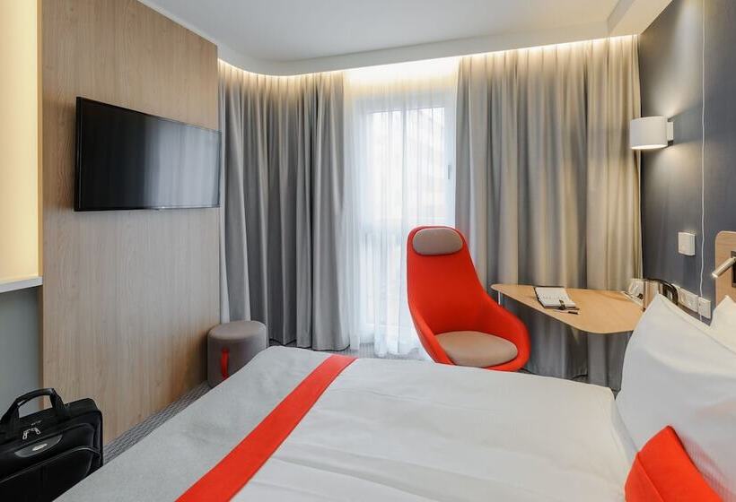Fotos del hotel Holiday Inn Express - Berlin - Alexanderplatz, An Ihg:  3