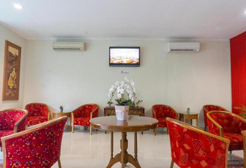 Fotos del hotel Emersia Malioboro:  14