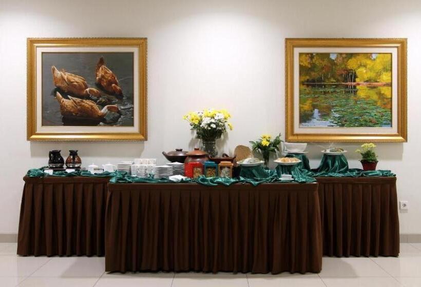 Fotos del hotel Emersia Malioboro:  25