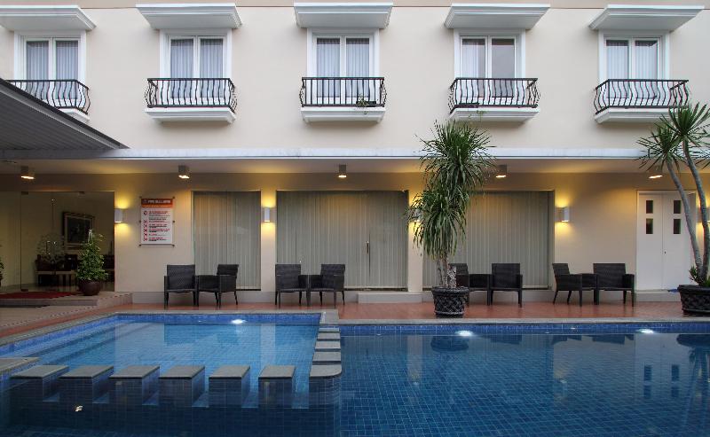 Fotos del hotel Emersia Malioboro:  18