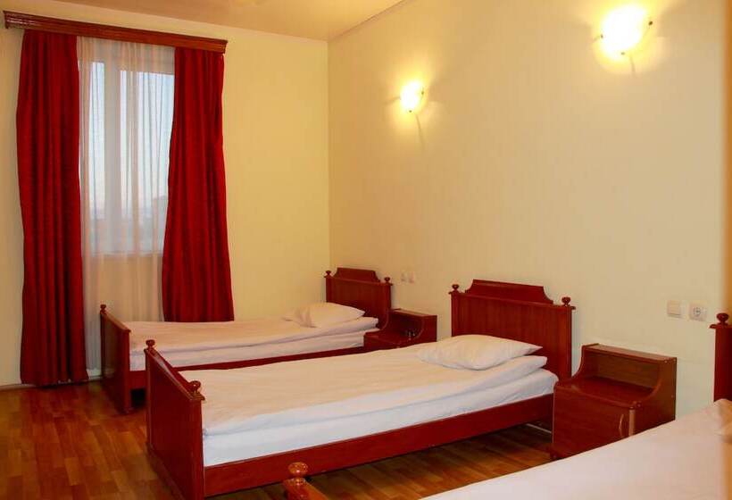 Fotos del hotel Tirifi Holiday:  12