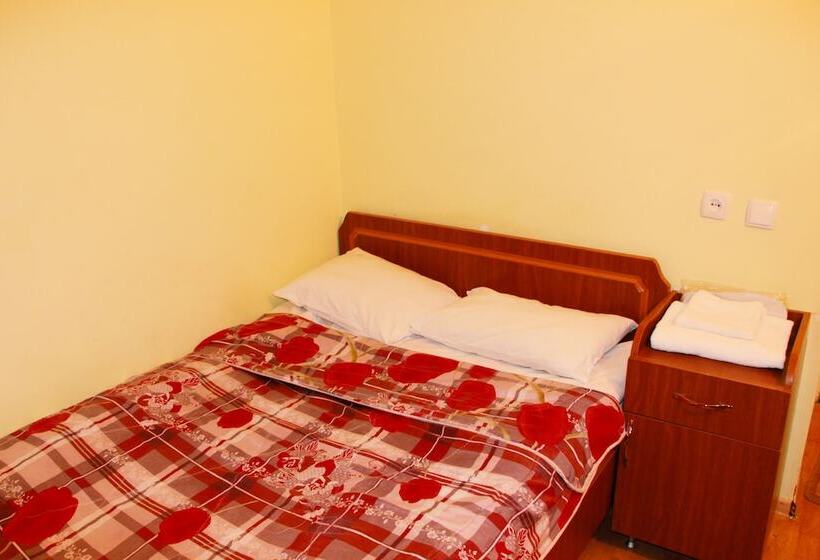 Fotos del hotel Tirifi Holiday:  7