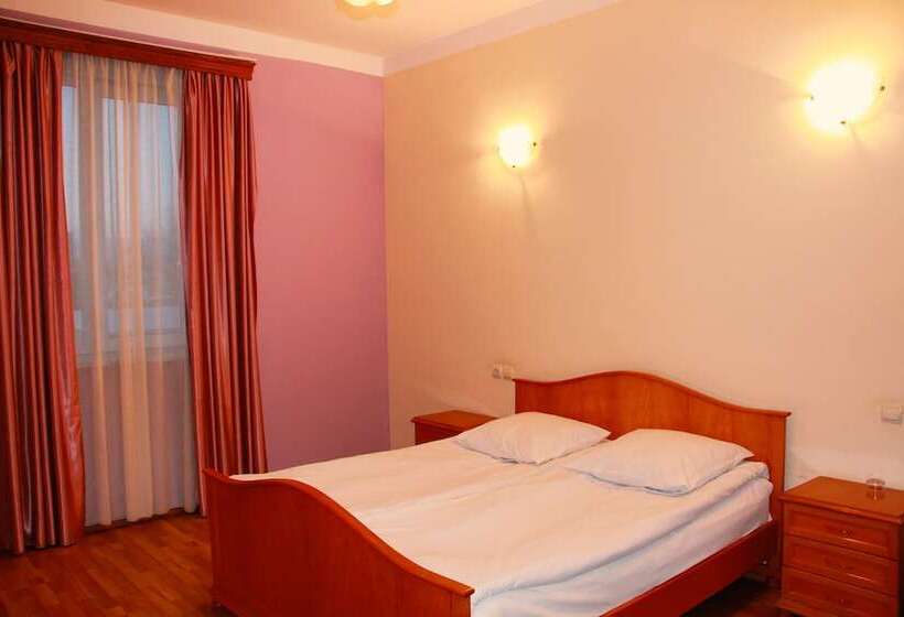 Fotos del hotel Tirifi Holiday:  9