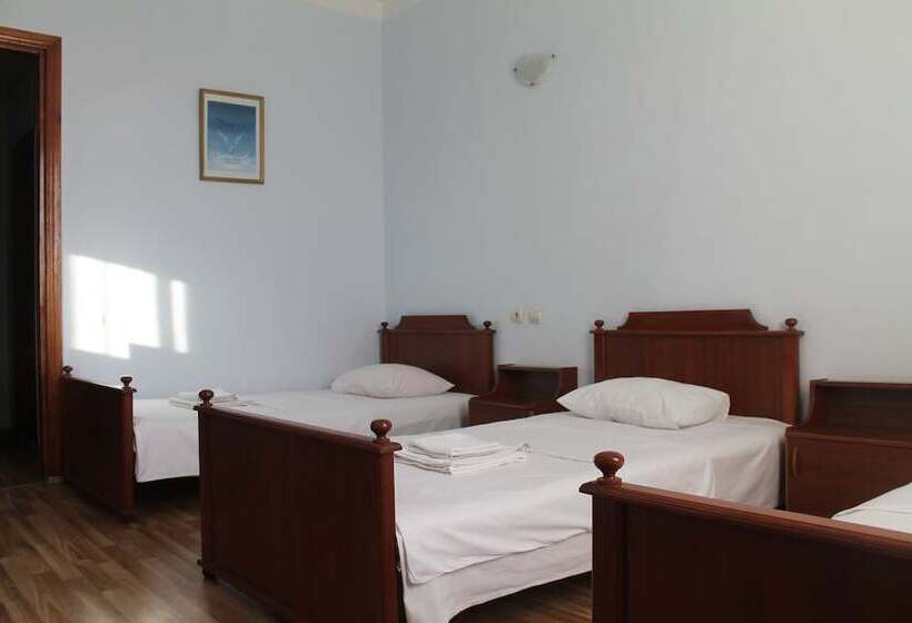 Fotos del hotel Tirifi Holiday:  21