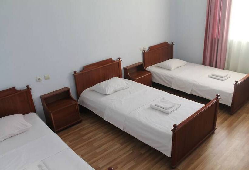 Fotos del hotel Tirifi Holiday:  8