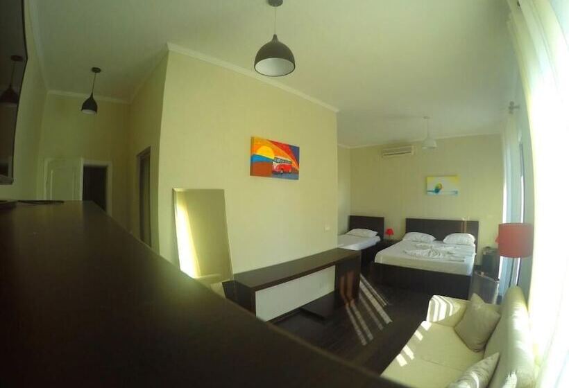 Fotos del hotel Kadrisa:  16