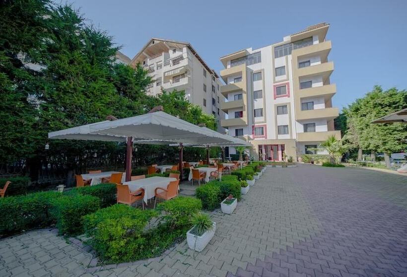 Fotos del hotel Kadrisa:  15