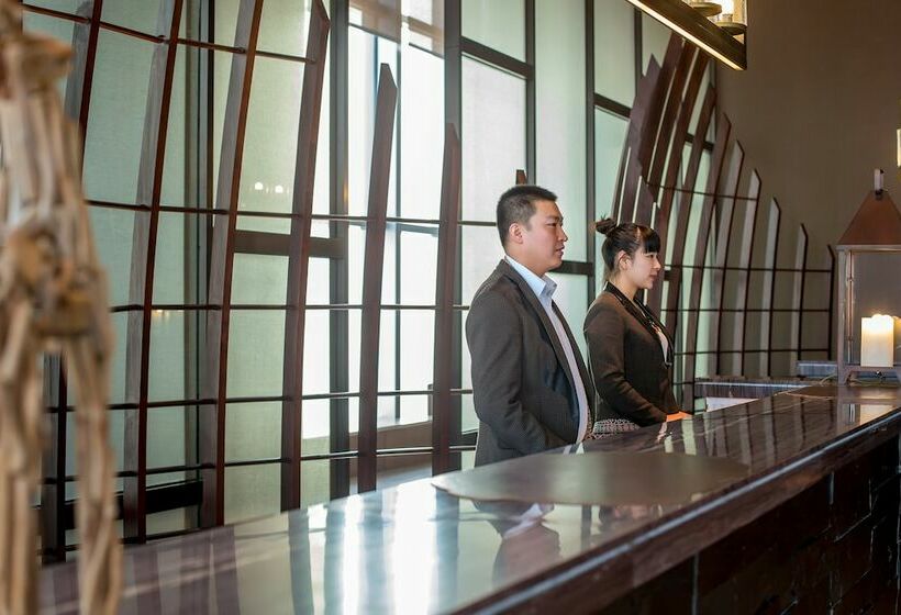 Fotos del hotel Aoluguya:  6