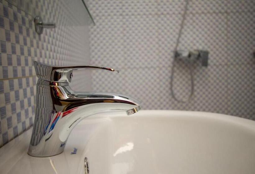 Fotos del hotel Alfa  Munyonyo:  4