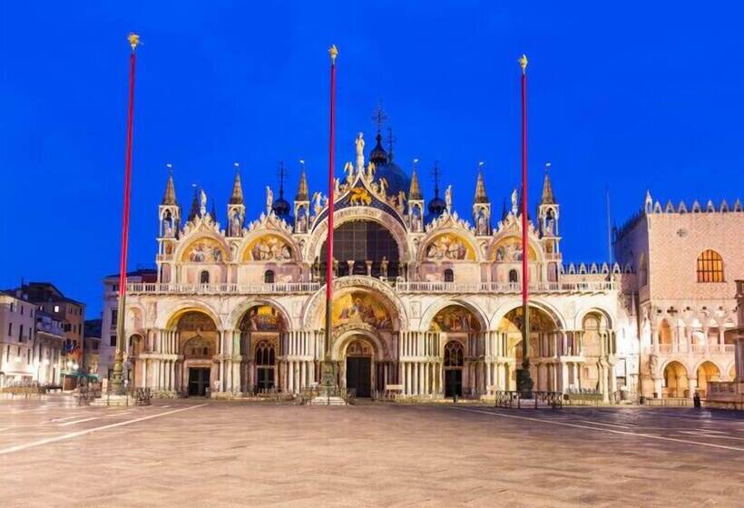 Fotos del hotel Messner Palace:  8
