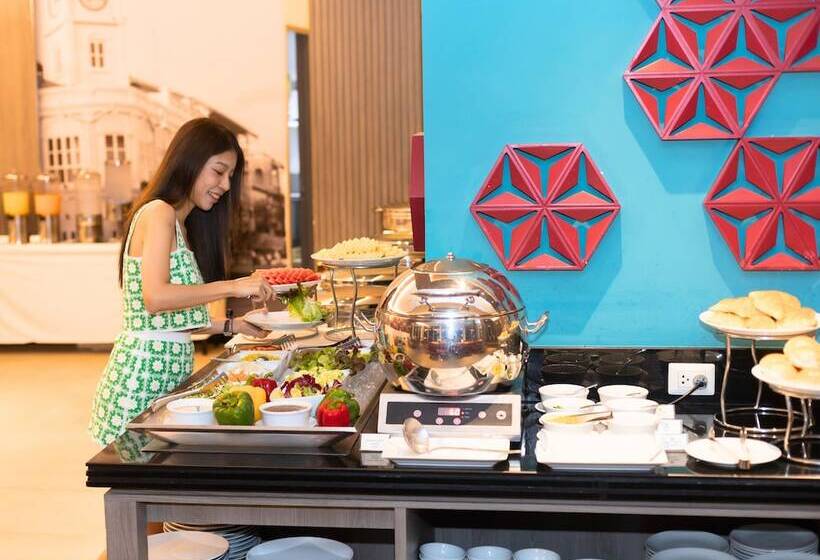 Fotos del hotel Ibis Styles Phuket City:  11