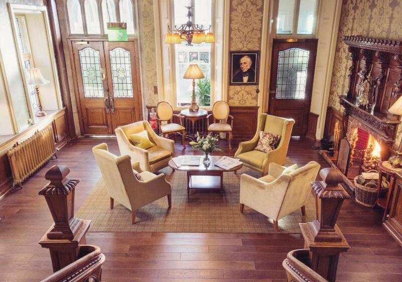 Merewood Country House