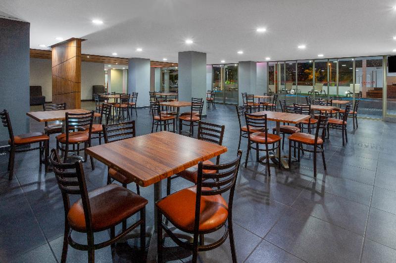 Fotos del hotel Ramada By Wyndham Acapulco  & Suites:  5