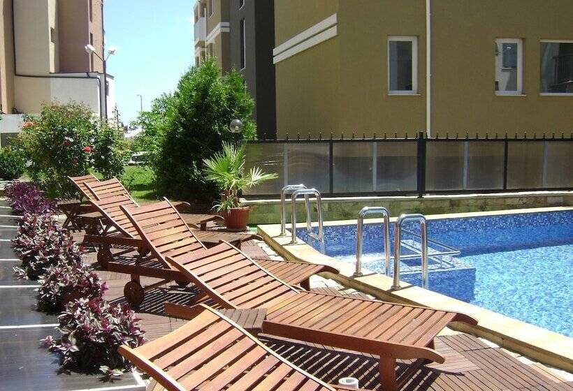 Fotos del hotel Kandrovi:  18