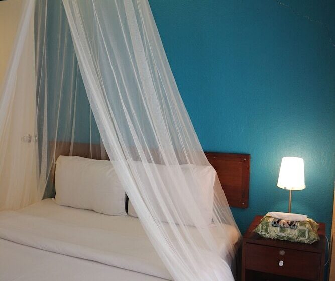 Fotos del hotel Sun Villa Beachfront Resort & Spa:  18