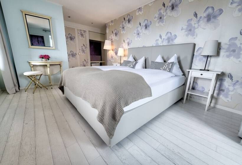 Fotos del hotel Ermitage:  17