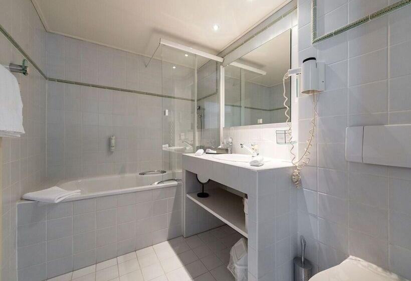 Fotos del hotel Ermitage:  24