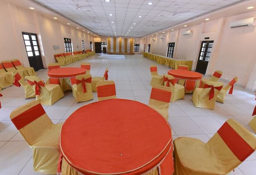 Fotos del hotel Garh Govind Hotel & Resort:  10